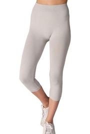 NIKIBIKI Women Seamless Basic Capri Legging Tights One Size Metal Gray