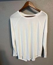 Athleta White Long Sleeve Mesh Shoulder top Size Medium