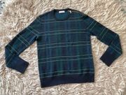 Equipment sweater size medium