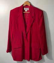 Vintage Paolo Gucci 💯 Silk RED 80's Blazer 10. Built in shoulder pads :)