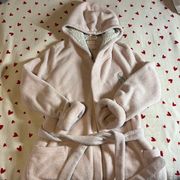 victoria’s secret light pink plush bath robe 