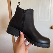 Chelsea Boots