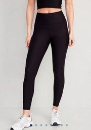 Old Navy  active elevate leggings black size small