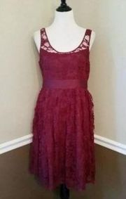 NEW BB Dakota Burgundy Lace Pleated Skirt Sleeveless Midi Cocktail Dress 2