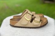 Arizona Sandals Size 36