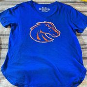 Retro Brand Blue V-Neck Graphic Shirt Size Med EUC #0617 Broncos #0617