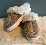 American Eagle Faux Fur Husky Slipper