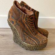 Jeffrey Campbell Tribal Print Wedge Platform Bootie Size 6