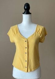 HARPER HERITAGE | Yellow V-Neck Button Down Top Sz M