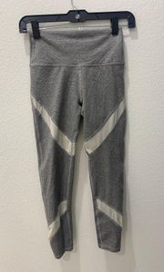 Aerie Gray Cropped Leggings with White Mesh Size Small