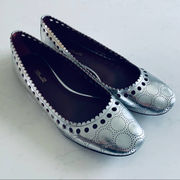 Diane Von Furstenberg laser cut perforated silver metallic flat shoes 7.5