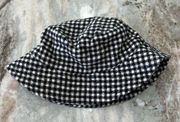 Black and White Houndstooth Bucket Hat