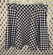 Hot Topic goth checker board skater skirt vans style size M