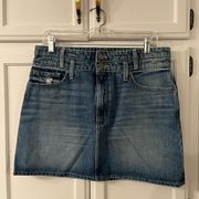 Like new Frame denim mini skirt—size 30