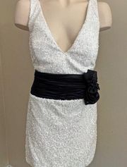 NWT ALYCE PARIS cocktail white sequin formal dress with black satin ruching