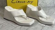 NWT Circus by Sam Edelman Moira Wedge Thong Platform Sandals White SIZE 8.5