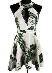 C/MEO Collective Revolve Witness Fit Flare Dress S Small Tropical Leaf Pine Maui