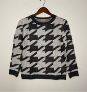 Ashley houndstooth knitted sweater gray white size M NWT