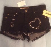 NWT Reverse Heart Jean Shorts Junior Small