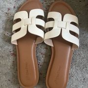 The Drop White Sandals