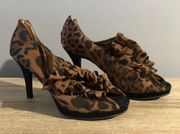 Womens Size 8 Metaphor Leopard Print Stilettos 1 Inch Platform