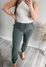 Lulus green joggers