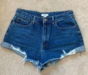 ⭐️ Forever 21 high rise jean shorts in size 31
