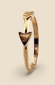 14k Solid Gold Arrow Ring | Timeless Symbol of direction and determination |