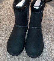 - New Kirkland black shearling boots warm size 6 3/4 height