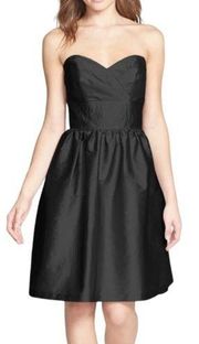 Alfred Sung Peau De Soie Strapless Fit & Flare Little Black Cocktail Dress Sz. 2