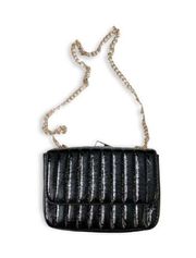 forever 21 black quilted chain cross body bag