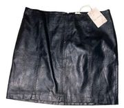 Hem‎ and Thread Faux Leather Black Mini Skirt Size L NWT