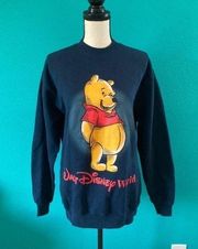 Disney Walt  world vintage Winnie the Pooh navy blue sweatshirt in size medium