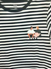 Uniqlo Global T Shirt Design Program MOMA Striped Black & White Shirt People Graphics S