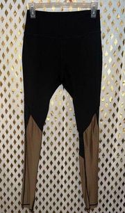 💖5/$40 Black gold and mesh leggings rue 21 size S