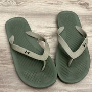 Green & Gray Women's Logo Flip Flops Size 8-9