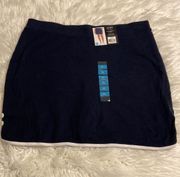 Jones New York Skorts size XL brand new with tags navy blue with white