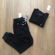 Black Scrubs Set