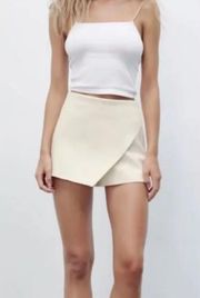 ZARA New‼️  Women's Textured Asymmetrical Skort Ivory Size XS