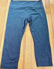 Athleta Women's  Capri Workout 3/4 Leggings Gray L