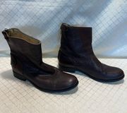 Women's  Back-Zip  Boot