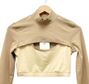 NWT Fabletics Alyssa Long-Sleeve Crop Top in Sandy Brown Shorewood Size Small