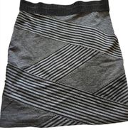 Joseph ribkoff grey striped skirt size 10