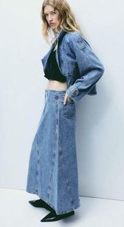 NWT H&M Denim Maxi Skirt in Light Denim Blue | Size 6 US