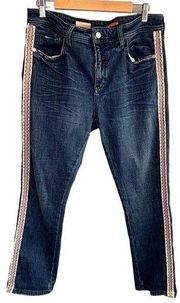 Anthro Pilcro Slim Boyfriend Crop Embroidered Jeans - size 31