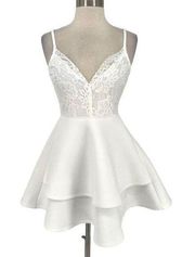 Privy Lace Tiered Fit & Flare Mini Dress White Size Medium NWT