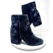 Kenneth Cole New York Women's size 8 Renna Blue Velvet Velour Boots​​