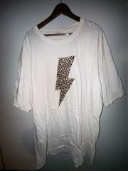 Easel white distressed oversized tee white with leopard lighting bolt size 1x