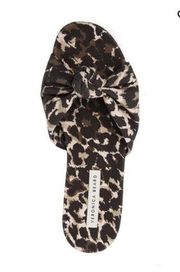 Veronica Beard size 7 Etra knotted leopard print flat slides