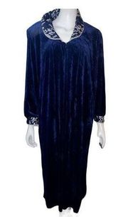 Vintage Diamond Tea Nieman Marcus Zip Front Velour Robe